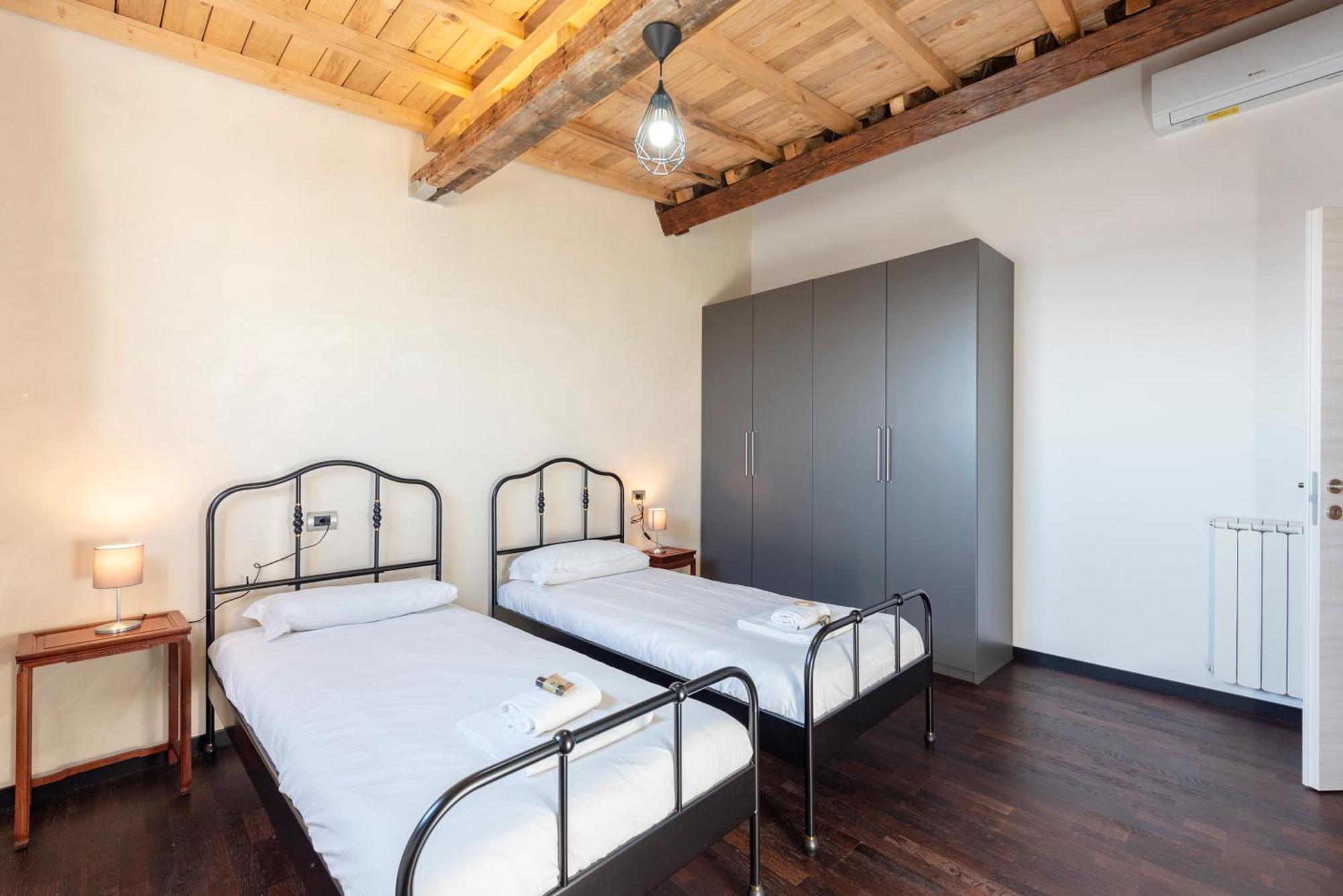 Joivy Pleasant 2br Flat Next To Port Apartment Genua
